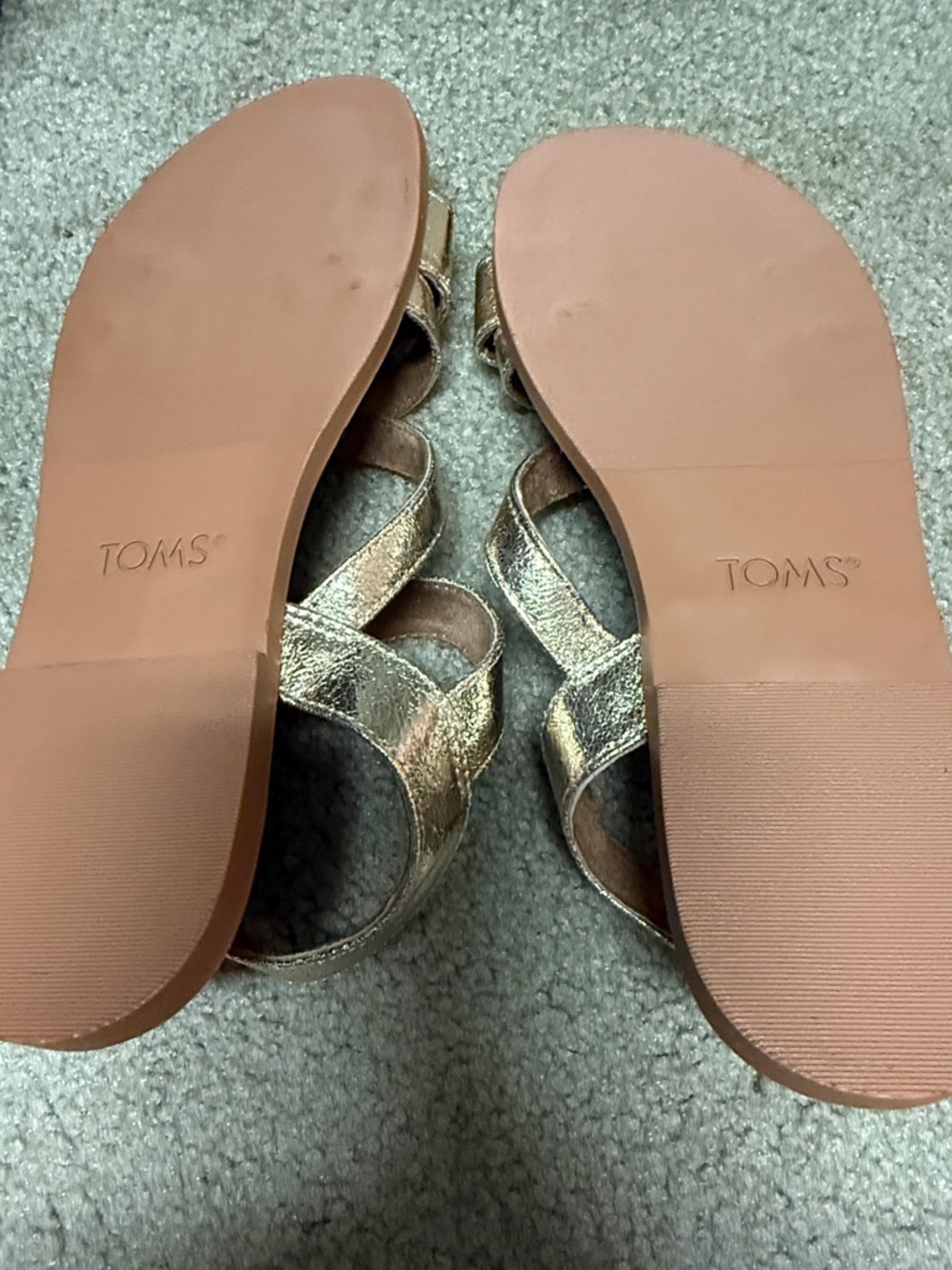 Toms Gold Strappy Women’s Sandals - Picture 2 of 4